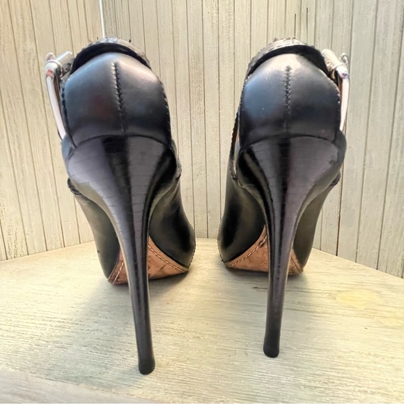 Michael Kors Black Leather Cut Out Heel Peep Toe Stiletto Heels w/Buckles 9 - Picture 6 of 9